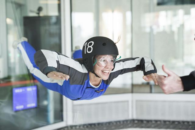 Gewinne 1x Indoor Skydiving!