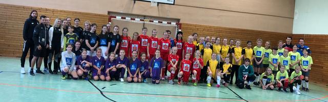 Beim Mädchenturnier in Oberschützen nahmen fünf Teams teil.