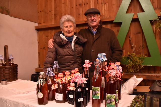 Heidi und Hermann aus Innsbruck hatten gesunde Sachen an ihrem Stand. | Foto: Michael Kendlbacher