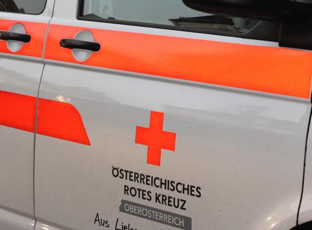 Die Radfahrerin wurde mit der Rettung ins Linzer Unfallkrankenhaus gebracht.
