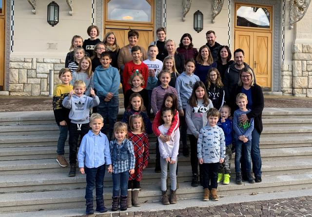 In Klagenfurt erwartete die Kinderfreunde aus Eitweg ein interessantes Bühnenbild. | Foto: Kinderfreunde