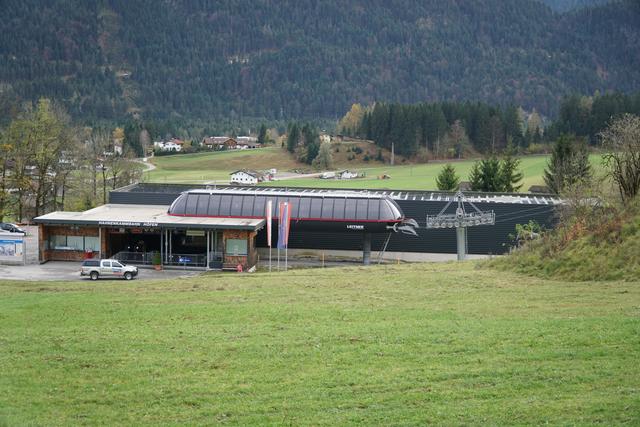 Ende November überschlugen sich die Ereignisse rund um die Hahnenkammbahn in Höfen. Hier geht es zur Story