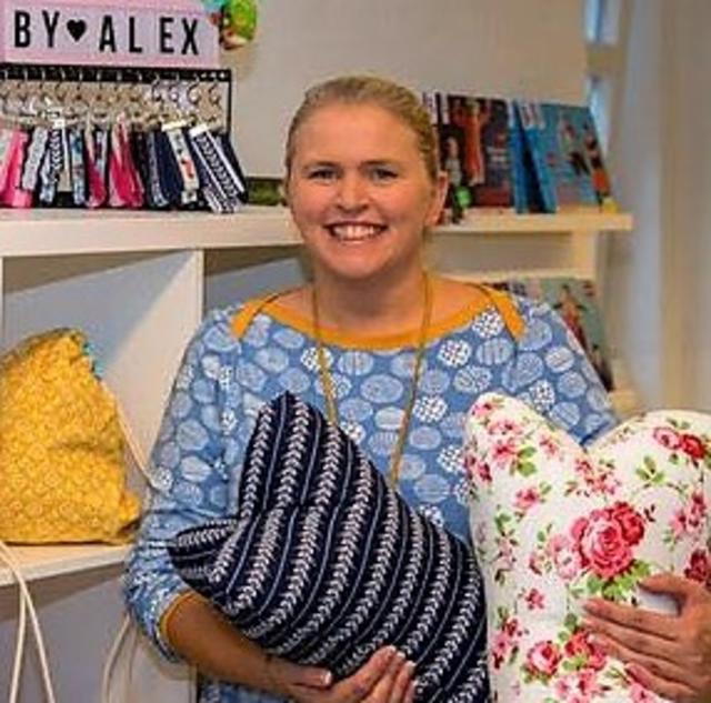 Ich besorge Geschenke für Weihnachten schon das ganze Jahr hindurch, somit ist der Advent kein Stress. Alexandra Etz, Mauternbach
