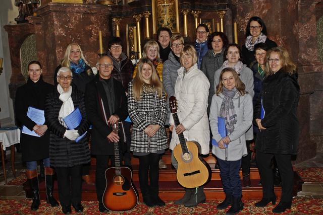 Die Damen der Katholischen Frauenbewegung sangen in Hofkirchen an der Trattnach.  | Foto: Schrödl