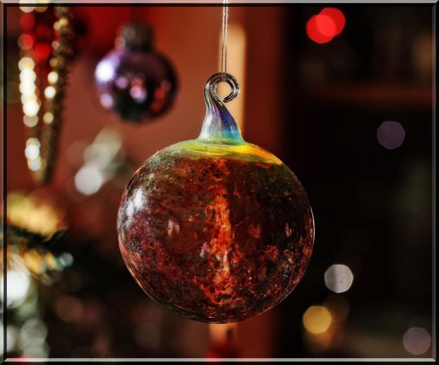 Kugeln aus Glas lassen sich viele Jahre verwenden. | Foto: Hölzl