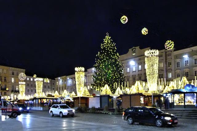 Ca. 50 Verkaufsstände am Weihnachtsmarkt