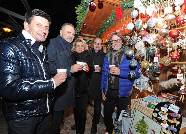 Bei der Eröffnung des Kurparks konnten Landeshauptmann Hans Peter Doskozil und SP-Vorsitzender und Landesrat Christian Illedits als Ehrengäste begrüßt werden. | Foto: SPÖ MA