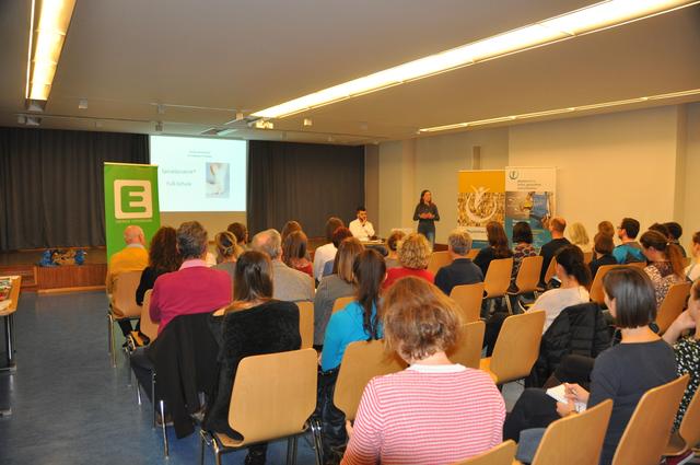 Raaba single frau. Kostenlose partnervermittlung hard. Frauen treffen leitendorf. Christliche singles in arzl im pitztal. Sie aus brandenburg sucht ihn. Polizisten Neue leute kennenlernen in zell am see, Eben am achensee