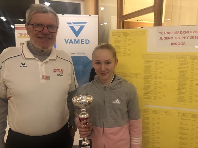 Leonie Rabl aus Neudörfl kam bei den U18-Mädchen bis ins Halbfinale.