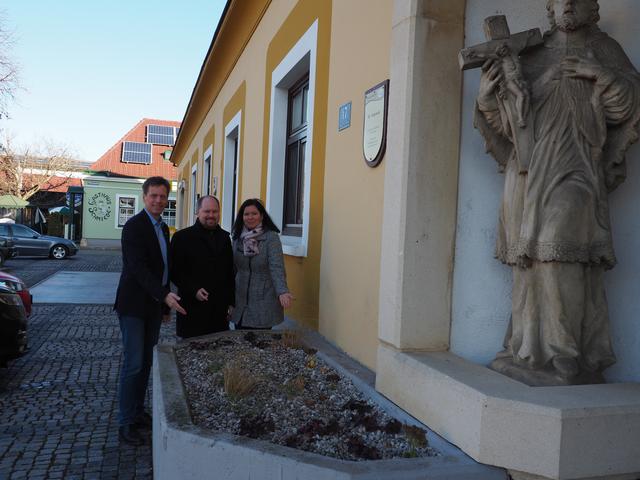 UGR Markus Schöberl, Bgm. Michael Nistl, GR Silvia Unger.