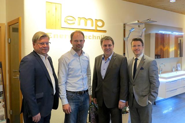 Beim Betriebsbesuch (v.l.n.r.): Wirtschaftsbund-Direktor Harald Servus, Wirtschaftsbund-Obmann Wolfgang Ecker, Gründer und Inhaber Matthias Lemp und Wirtschaftsbund Krems Bezirksgruppen-Obmann Thomas Hagmann.