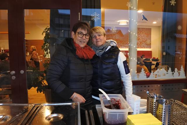 ... und dazu "a Kiachli" oder Raclette Brote. | Foto: Siegele