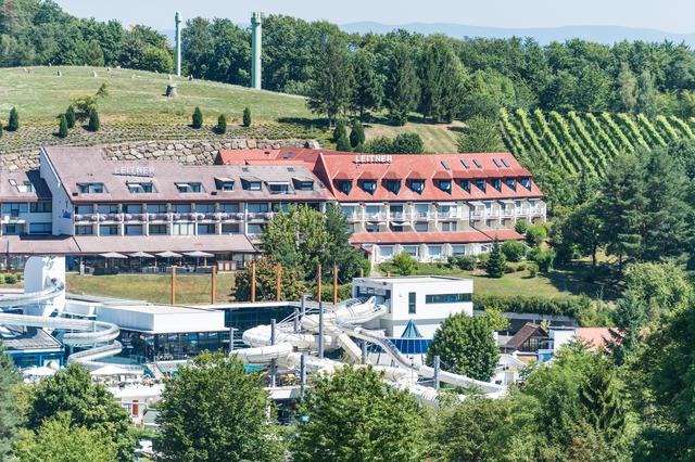 Karriere mit Lehre: Im WOCHE-Video erzählen Lehrlinge warum Sie sich für eine Karriere im Tourismus und im Thermalhotel Leitner entschieden haben.