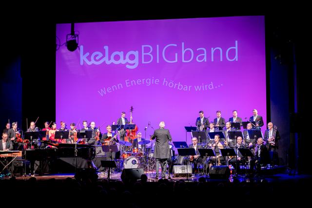 Wenn Energie hörbar wird: Die KELAG Big Band lud zur großen Vorweihnachtsveranstaltung Swinging Christmas in das Congresscenter Villach