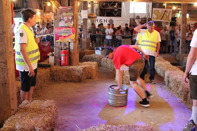 Beim Beerfassl Rollin' der MMK St. Marienkirchen/Polsenz ist Geschick gefragt. | Foto: MMK St. Marienkirchen/Polsenz