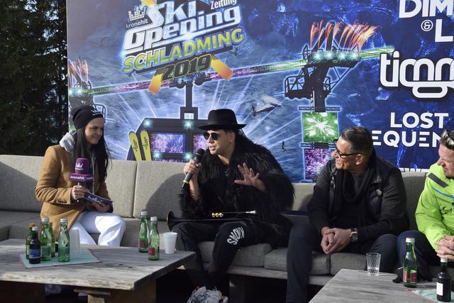 Der australische Star-DJ Timmy Trumpet gab sich beim Come-Together auf der neuen Bergstation der 10er Gondelbahn bestens gelaunt.