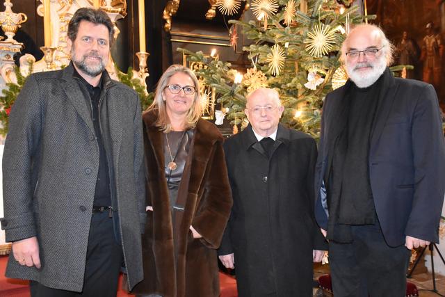 Musik zur Weihnacht, Waldhausener Advent,  mit  Studierenden der Anton Bruckner Privat Universität. Gesamtleitung Robert Holzer. Dirigent Thomas Kerbl.  | Foto: Zinterhof