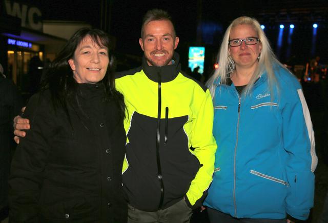 Helga und Peter Buchner und Birgit Vorreiter.