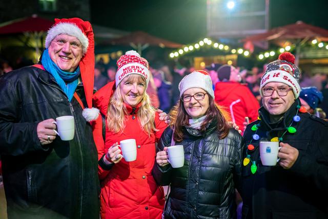 Karl und Sabine Kern mit Ingrid Böhnel und Ferdinand Kastner | Foto: Regina Eder