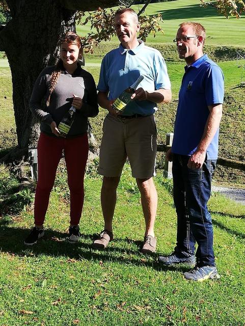 Aktuelle Clubmeister: Wolfgang Schabauer und Pia Zetschock. | Foto: Golfclub Semmering