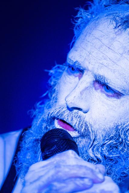 Michael Kuglitsch in/als Franz Kafka: "Brief an den Vater" im Theater Halle 11 | Foto: klagenfurter ensemble