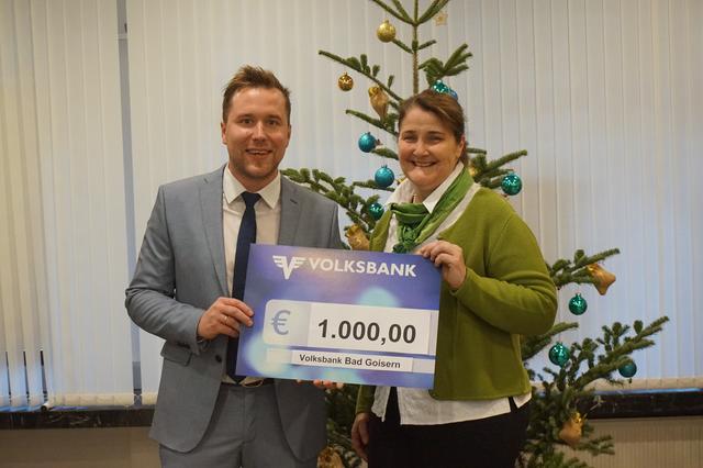 1.000 Euro wurden an den Bad Goiserer Sozialfonds übergeben. | Foto: Gde. Bad Goisern