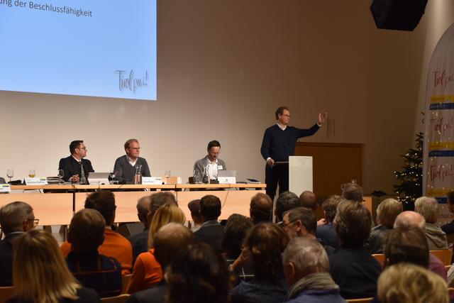 Abschied von seiner Funktion als TVB-Obmann nahm an diesem Abend Johannes Duftner, der sich nicht mehr für eine Wiederwahl zum Obmann zur Verfügung gestellt hatte. | Foto: Barbara Fluckinger