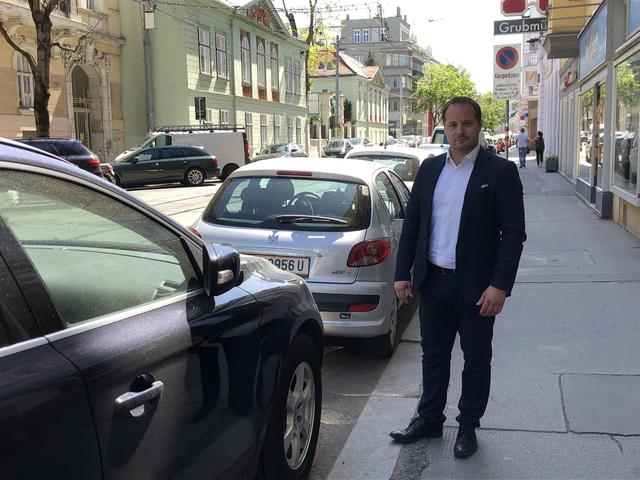 ÖVP-Bezirksvorsteher Daniel Resch erhoffte sich durch das Parkpickerl eine Entlastung der Autofahrer im Bezirk.