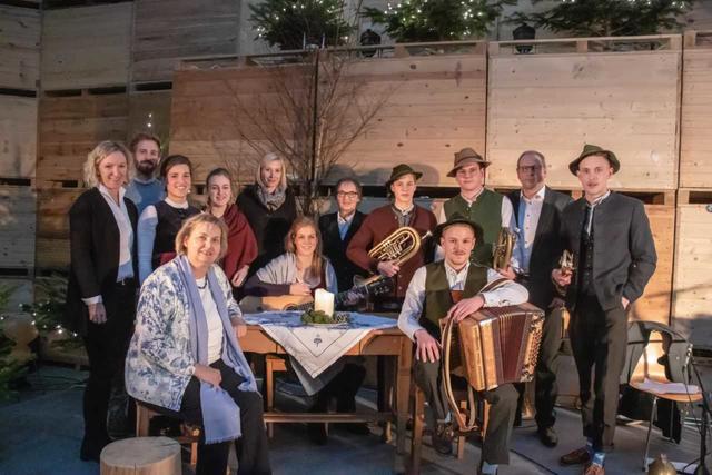 Gerti Pfeiffer, Jakob Honeder, Magdalena Holzmann, Hannelore Zinner, Nikola Pfeiffer, Alexandra Gottsbachner, Anna Traxler, Maria Grainstetter, Raphael Holzmann, Jonas Holzmann, Matthäus Traxler, Paul Traxler, Gabriel Holzmann