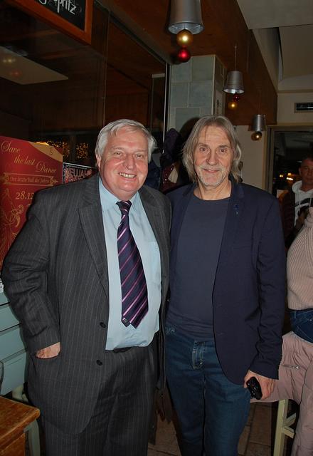 Josef Hudl und Lehrer und Sänger Josef Krop