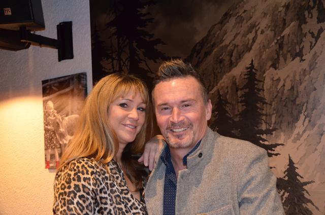 Kerstin und Fußballlegende Manfred Bender