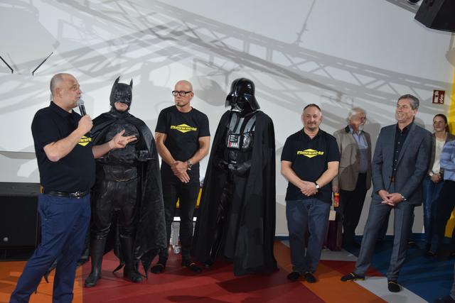 Bei der Eröffnung schauten auch Batman und Darth Vader vorbei. | Foto: Verderber
