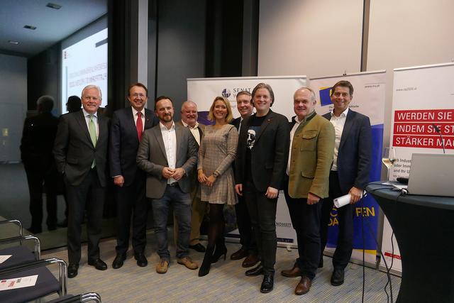 Die Plattform STP 2020 informierte bei der Generalversammlung über zukünftige Maßnahmen in fünf Arbeitskreisen. | Foto: Marketing St. Pölten GmbH