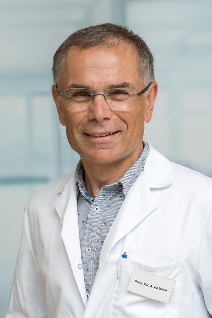 Primar Adrian Kamper, Leiter des Departments für Psychosomatik für Säuglinge, Kinder und Jugendliche, Klinikum Wels-Grieskirchen