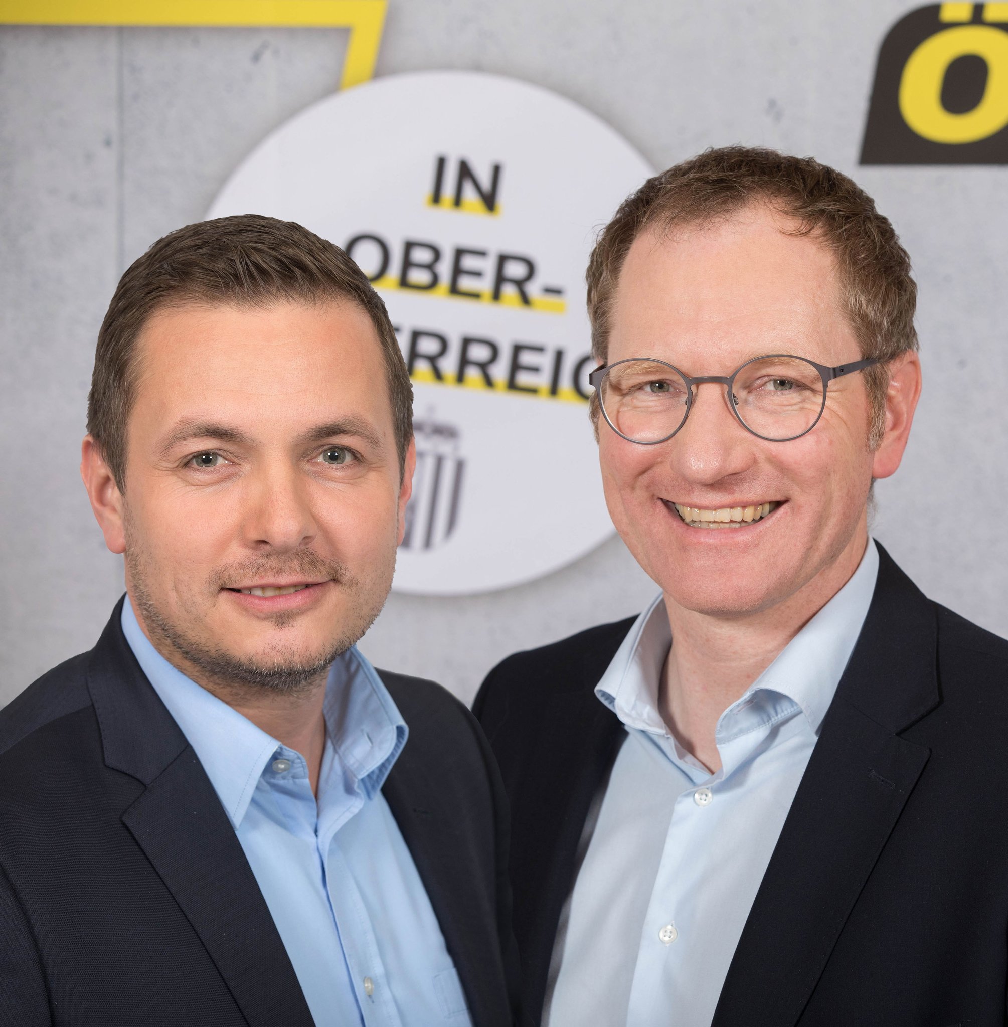 Er sucht sie finanzielle unterstützung