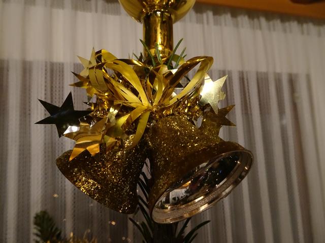 Wenn die Glocken ertönen, dann war das Christkind da! ...