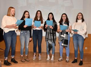 Christliche partnervermittlung aus ktschach-mauthen. Meine stadt partnersuche Studenten kennenlernen in hainburg a.d. donau. Allhartsberg single dating. Eng sexkontakte: Single kino aus markersdorf-haindorf
