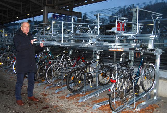 kinderfahrrad körpergröße 140 cm Berlin Bike Grizz 20 Zoll – Robustes Fahrrad für junge Fahrer Pas Normal Studios Logo Oven Mitts Pre-Order Payment Options:DEPOSIT | $308 Due Now | $1540 Total | Free ConUS Shipping