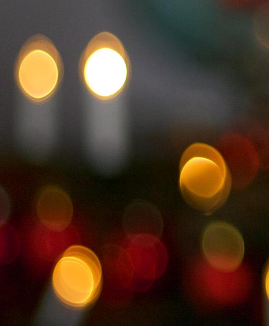Entwarnung. Die Lichtpunkte dürften "nur" Satelliten gewesen sein.