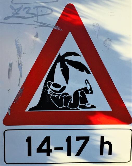 Ruhe von 14:00 bis 17:00 Uhr ist in der kleinsten Stadt der Insel Hvar, in "Vrboska" unbedingt einzuhalten!