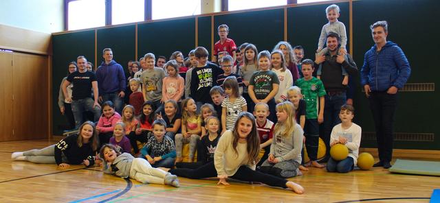 Beim Weihnachtskindergarten wurde den Kindern das Warten aufs Christkind versüßt.