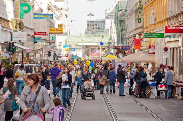 Um rund 5.000 Bewohner ist Währing in den letzten 20 Jahren gewachsen, heute leben rund 52.000 Menschen im 18. Bezirk.