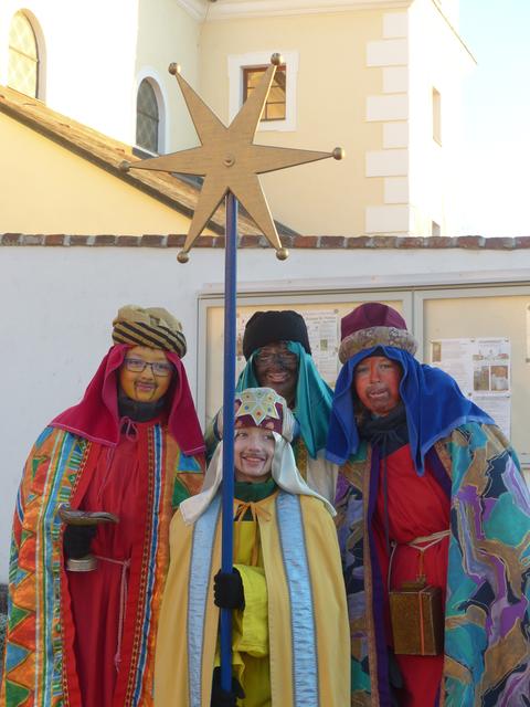 Die Sternsinger waren unterwegs.