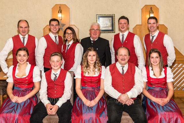 "Bunt G'mischt": Der Musikverein Randegg spielte vor Kurzem bei seinem Jahreskonzert im Gasthaus Schliefauhof groß auf. | Foto: Musikverein Randegg