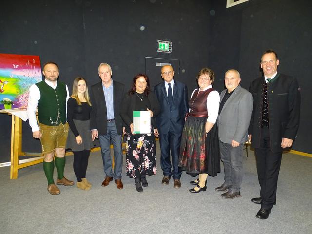 Johannes Strobl, Viktoria Wiener, Richard Mauerhofer, Tanja Hierzberger, Gottfried Allmer, Silvia Karelly, Albert Schmuck, Gottfried Heinz (v.l.n.r.)