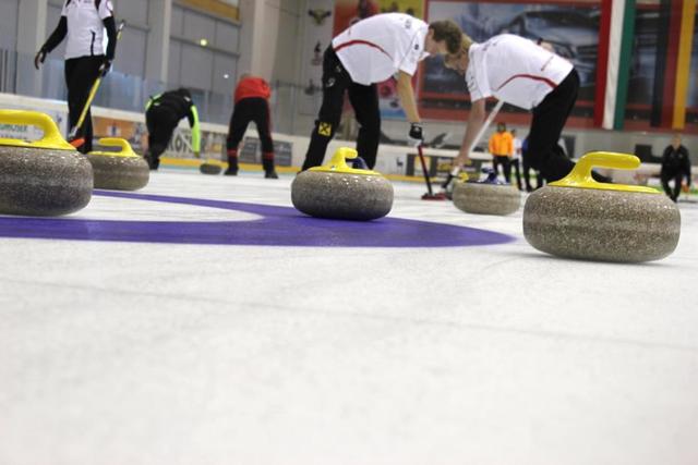 In Kitzbühel finden die Curlingbewerbe statt.