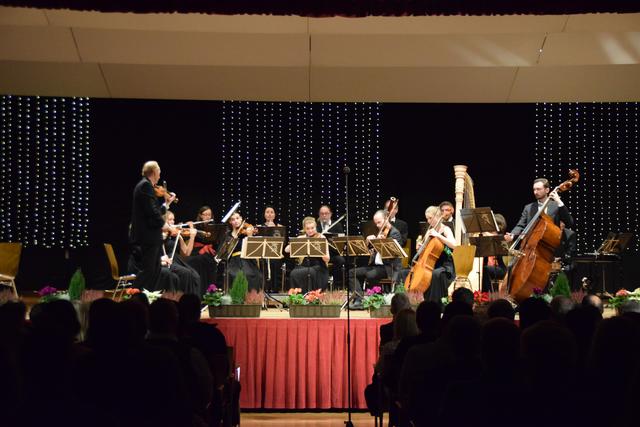 Das Ensemble "Walzerklang" begleitete das Publikum musikalisch ins neue Jahr.
