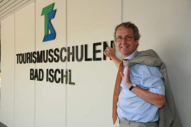 Langjähriger Direktor außer Dienst Klaus Enengl.