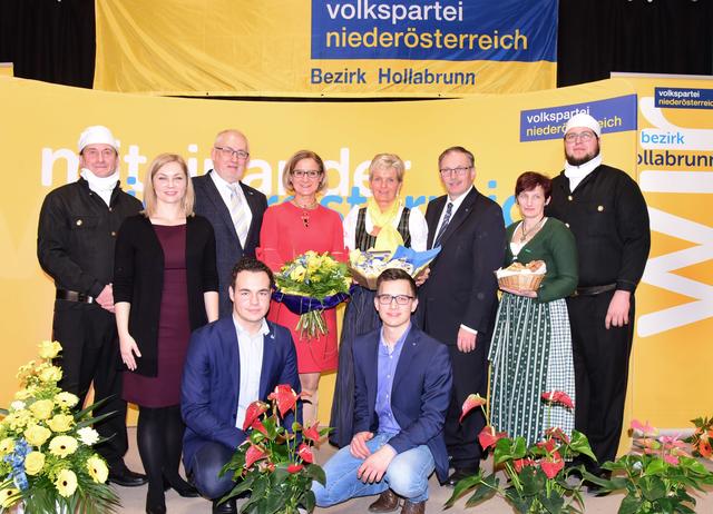 Leopold Hengl, Eva-Maria Himmelbauer, Christian Hartmann, Christoph Fürnkranz, Johanna Mikl-Leitner, Elisabeth Schüttengruber-Holly, Stefan Schröter, Richard Hogl, Martina Hebenstreit, David Zehetmayer