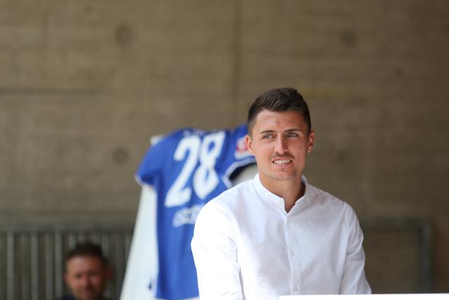 Trainert auf Schalke wieder voll mit und will zur EM: Alessandro Schöpf aus dem Ötztal.